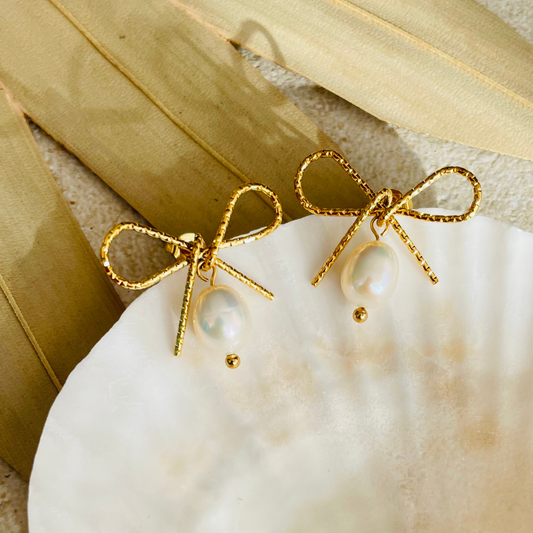 Edelstahl Ohrringe "Aurélie Gold" mit Süßwasserperlen