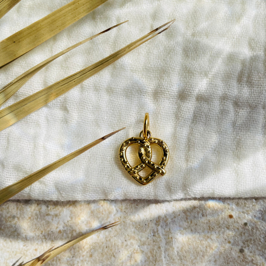 Edelstahl Charm "Brezn Gold" 14K vergoldet