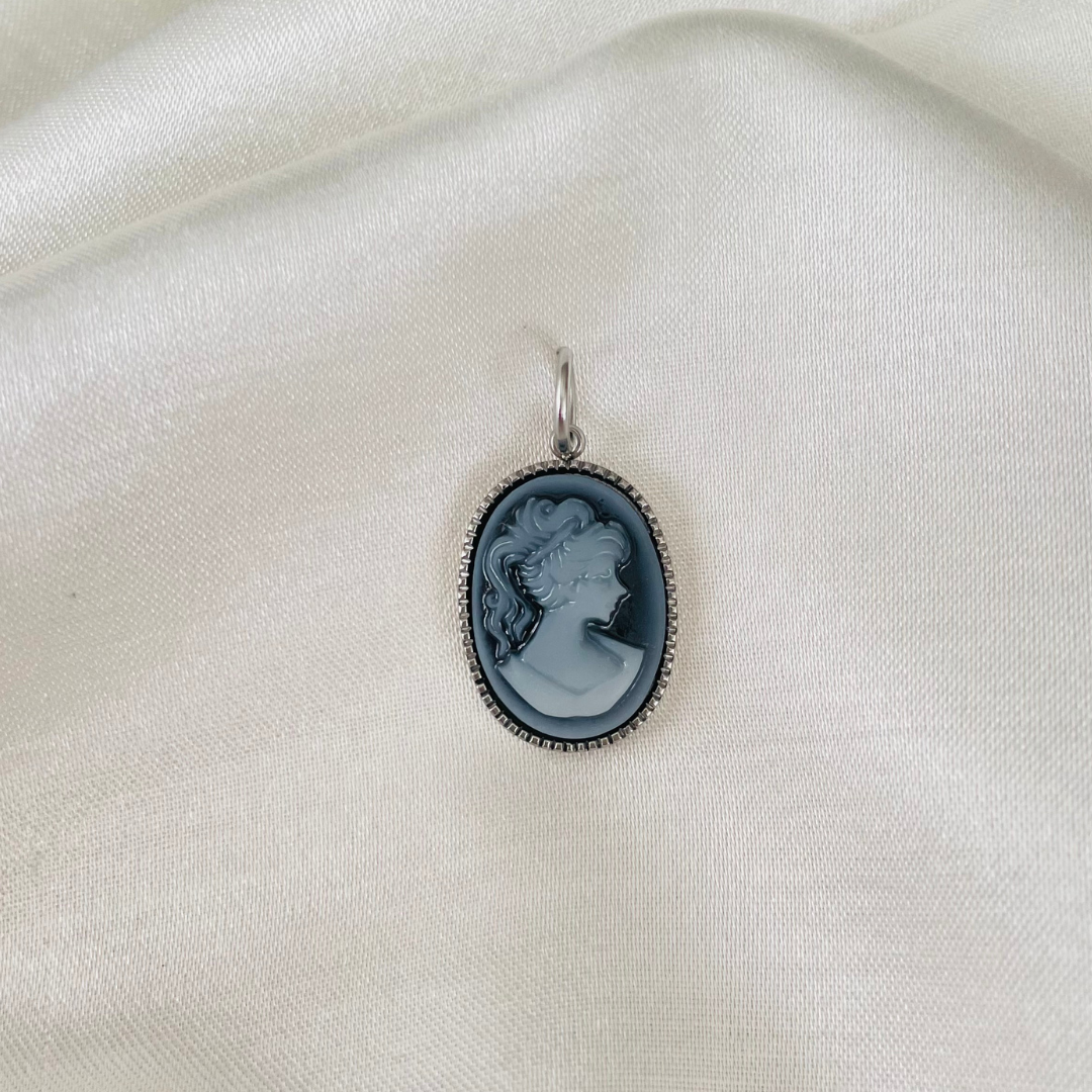 Edelstahl Charm "Osiris Silber" aus Kamee