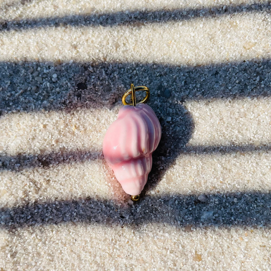 Charm "Shell Pink Gold" handgemacht