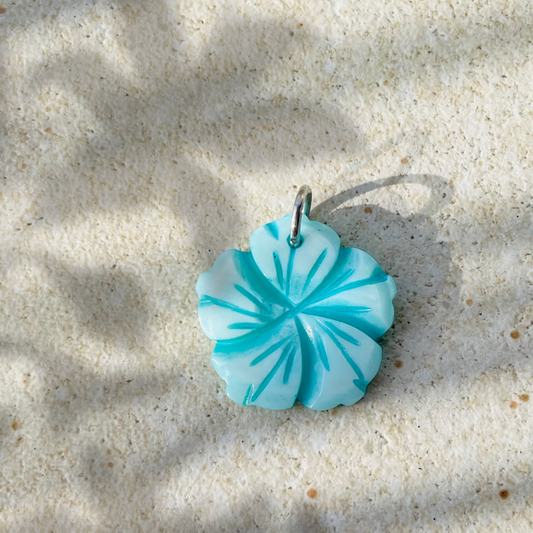 Charm "Bleu Silber" Muschelperle