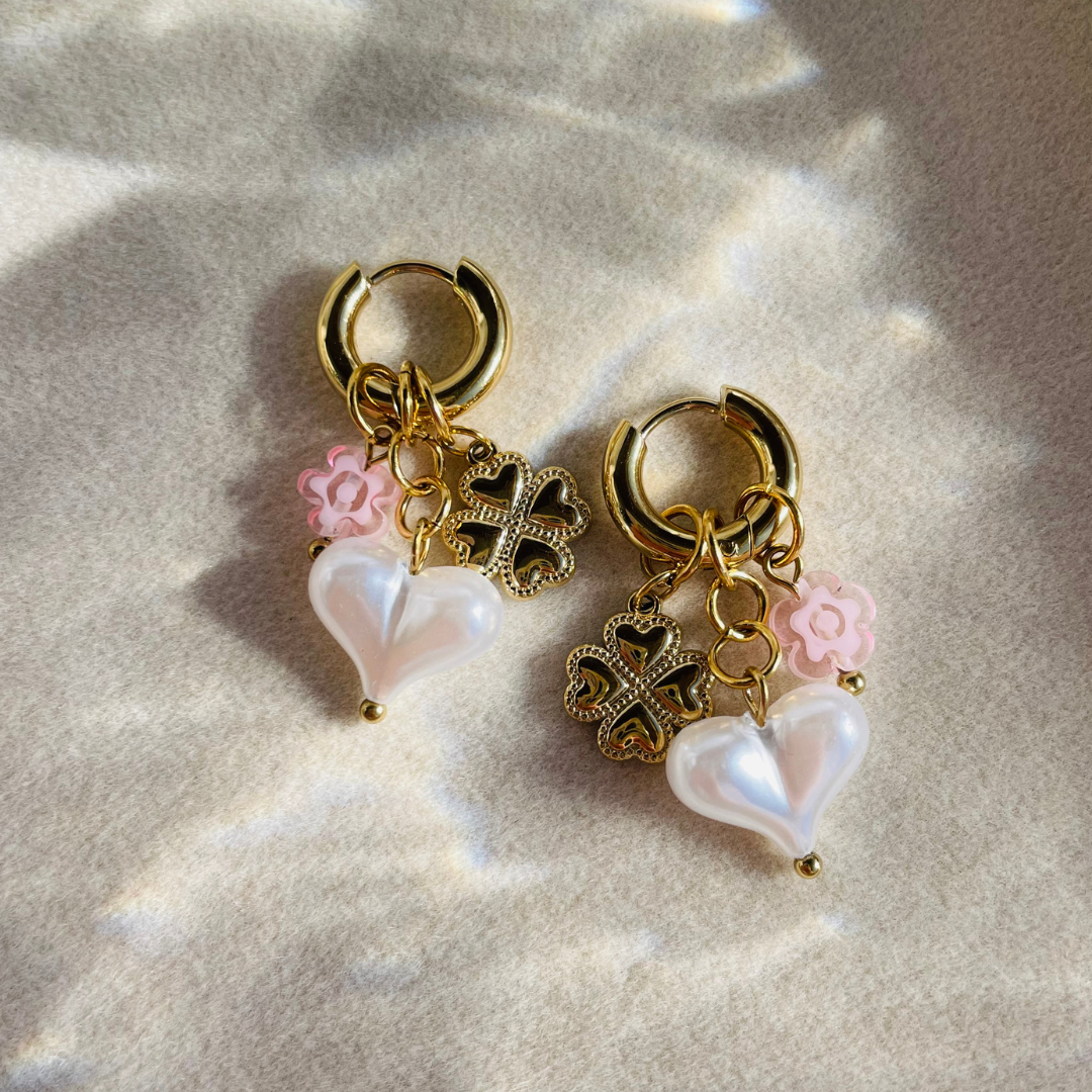 Edelstahl Ohrringe "Leilani" mit veganen Perlen